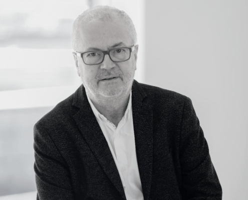 </p>
<p style="text-align: center;">Joan Colom i Farran, PhD</p>
<p>